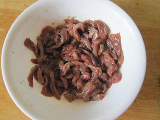 牛肉香菜炒烏冬
