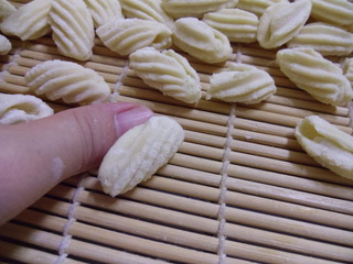 醬肉筍蘆炒螺旋面