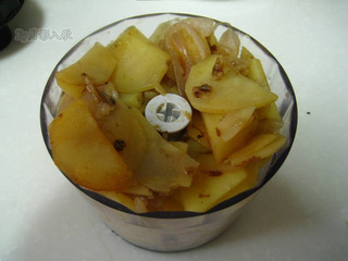 脆土司土豆濃湯
