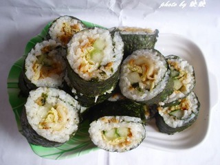 辣白菜壽司
