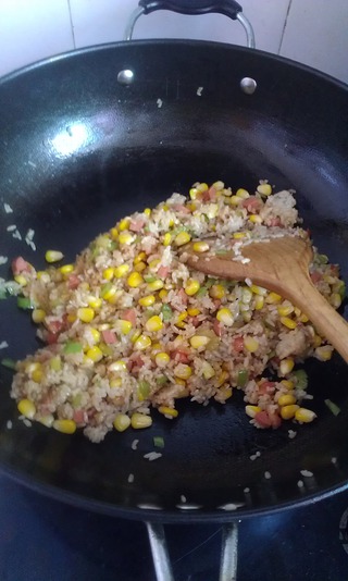 蛋包飯