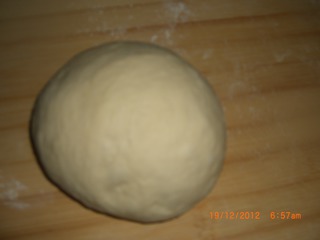 牛肉薩拉米披薩