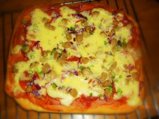 牛肉薩拉米披薩