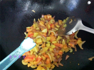 黑椒牛肉芝士焗飯 黑椒牛肉芝士焗飯