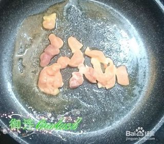 白汁蘑菇雞肉意大利貝殼面