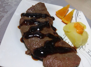 黑椒牛排