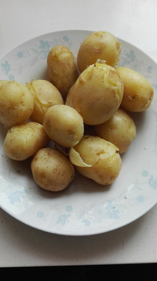 迷迭香土豆色拉
