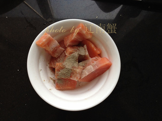 三文魚麥粒沙拉