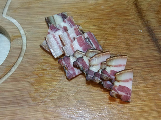 臘肉比薩