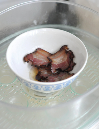 臘肉石鍋拌飯