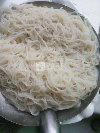 冰鎮西瓜哈密瓜冷面