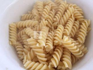 奶油蘑菇培根意面