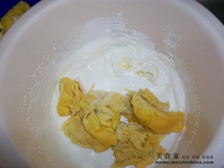 榴蓮奶油蛋糕