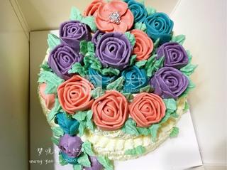 雙層奶油裱花蛋糕