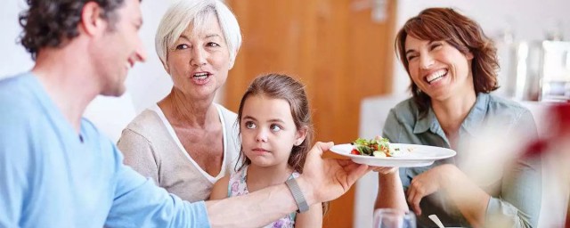 怎樣培養孩子的孝心 如何培養孩子的孝心