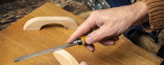 銼刀是什麼鋼 銼刀所用的鋼材質是什麼