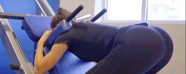 女人臀部寬怎麼鍛煉 每天三個動作