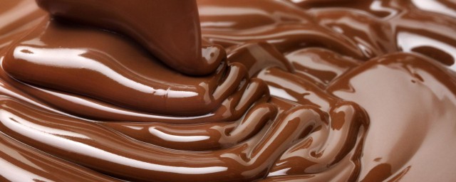 巧克力片傢常做法 巧克力片diy的七個步驟詳解