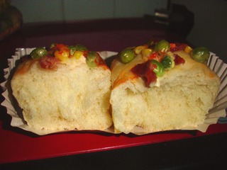 彩虹酸奶果蔬面包