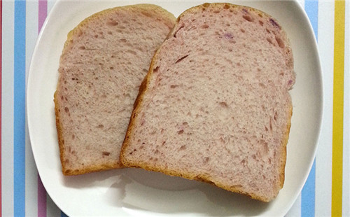 酸奶紫薯土司