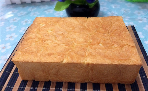 金磚吐司面包