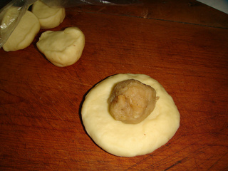 蓮蓉烏龜包