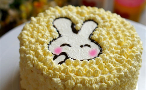 兔子生日蛋糕
