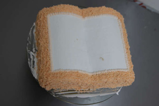 書本蛋糕