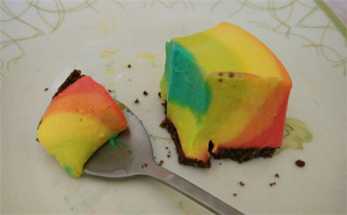 彩虹凍芝士蛋糕