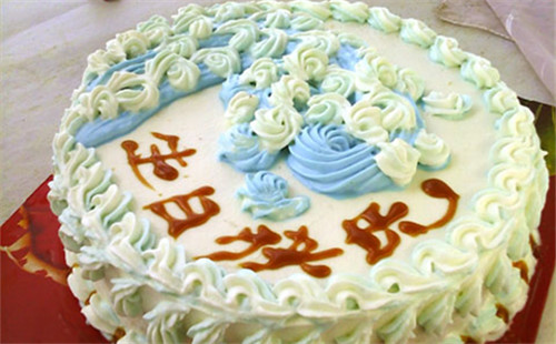海浪裱花蛋糕