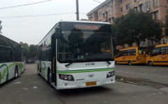 上海121路公交