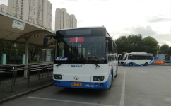 上海航頭4路公交