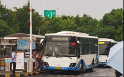上海新臨專線公交車路線