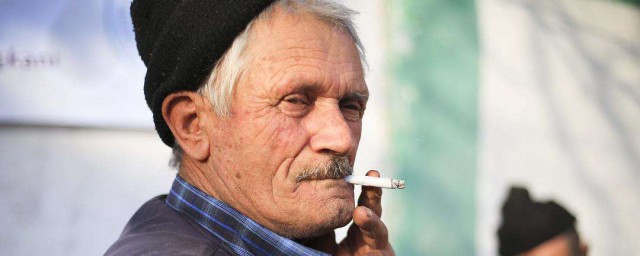 50歲戒煙有什麼好處 戒煙多久才算成功