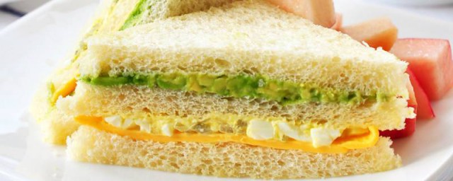 蛋沙拉三明治的做法 很方便快捷