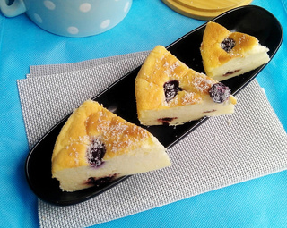 椰蓉藍莓酸奶蛋糕