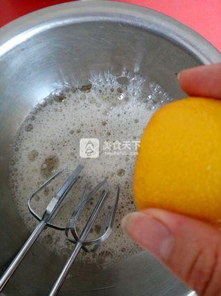 檸檬皮戚風蛋糕