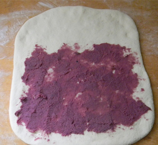 紫薯卷心吐司