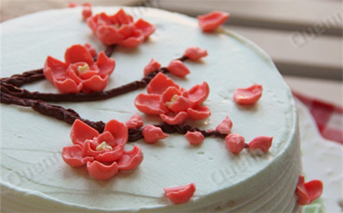 梅花裱花蛋糕