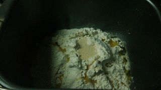 面包機版葡萄幹面包