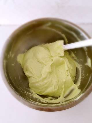 菠菜戚風蛋糕