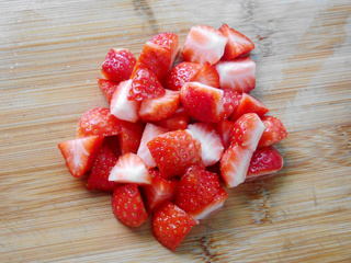 草莓蛋撻