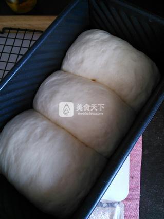 中種煉乳吐司