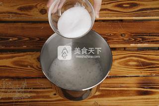 肉松戚風蛋糕卷