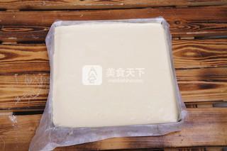 肉松戚風蛋糕卷