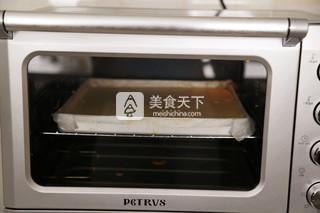 肉松戚風蛋糕卷