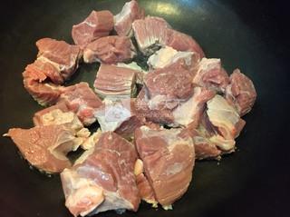牛肉燉土豆