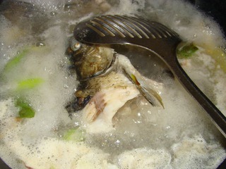 魚頭豆腐湯