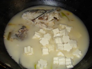 魚頭豆腐湯