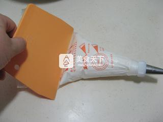 海綿杯子裱花蛋糕